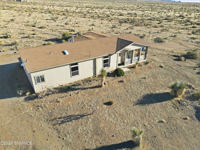 11725 SE Marigold Road, Deming, NM 88030