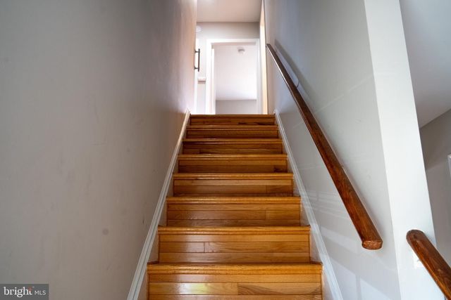 3970 BRADWATER ST, Fairfax, VA 22031