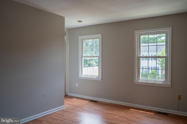 3970 BRADWATER ST, Fairfax, VA 22031