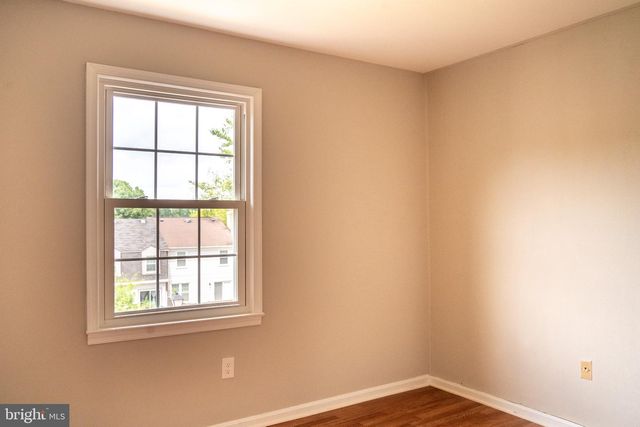 3970 BRADWATER ST, Fairfax, VA 22031