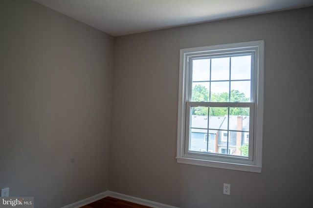 3970 BRADWATER ST, Fairfax, VA 22031