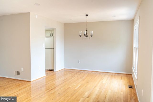 3970 BRADWATER ST, Fairfax, VA 22031