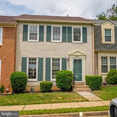 3970 BRADWATER ST, Fairfax, VA 22031