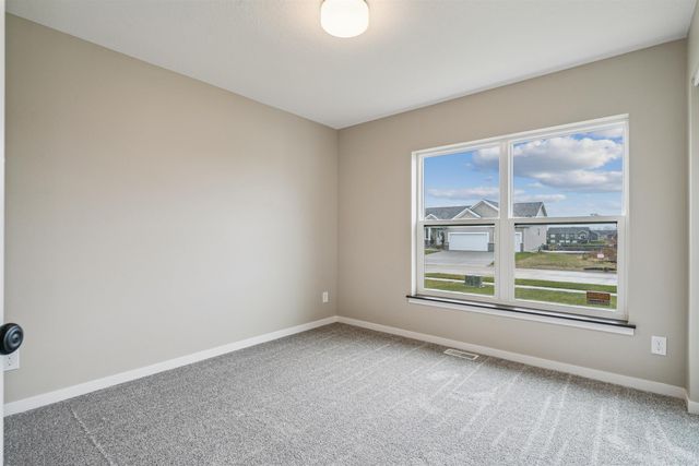 2730 Amber Valley Road, Cedar Falls, IA 50613