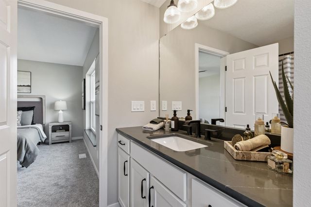 2730 Amber Valley Road, Cedar Falls, IA 50613