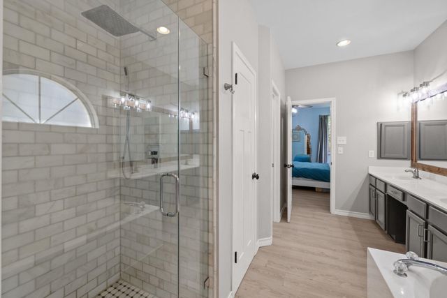 208 Sailors RUN, Lakeway, TX 78734