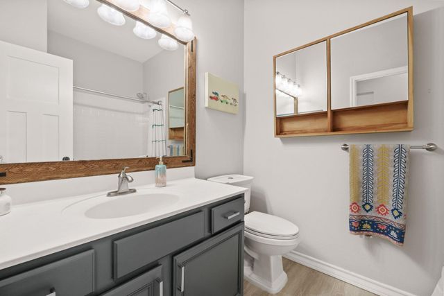 208 Sailors RUN, Lakeway, TX 78734