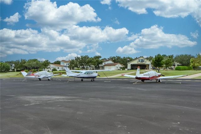 208 Sailors RUN, Lakeway, TX 78734