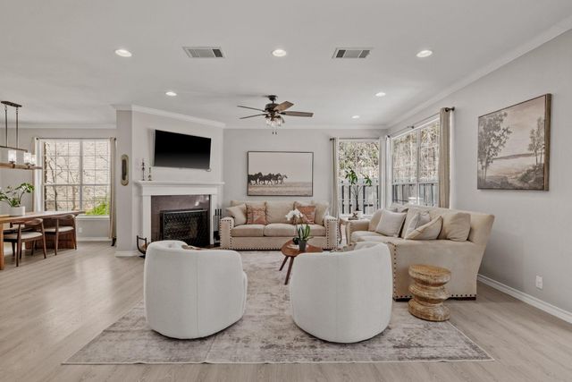 208 Sailors RUN, Lakeway, TX 78734