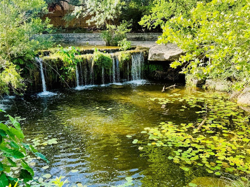 208 Sailors RUN, Lakeway, TX 78734