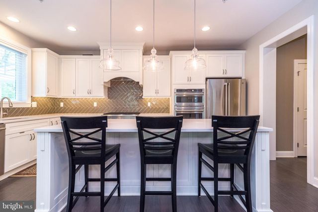 1 WHITE FIELD CT, Lower Gwynedd, PA 19002