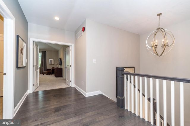 1 WHITE FIELD CT, Lower Gwynedd, PA 19002