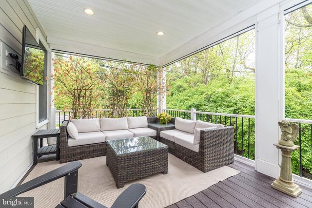 1 WHITE FIELD CT, Lower Gwynedd, PA 19002