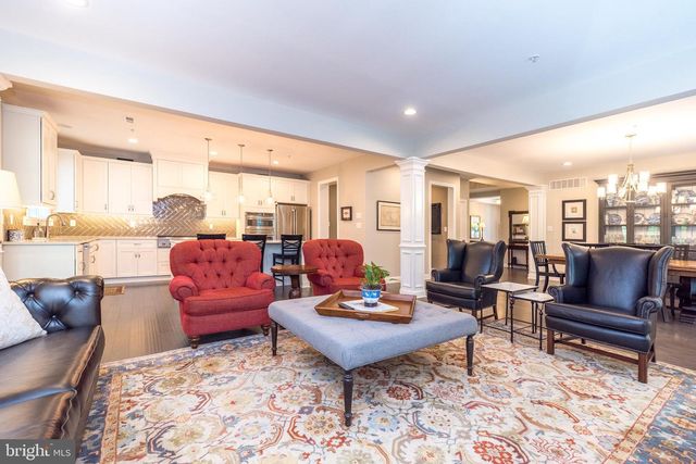 1 WHITE FIELD CT, Lower Gwynedd, PA 19002