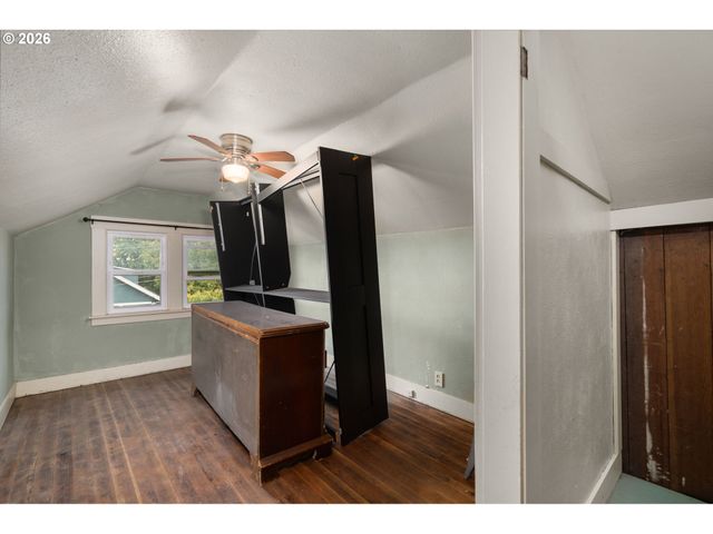 9105 N SEWARD Ave, Portland, OR 97217