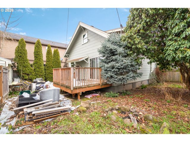 9105 N SEWARD Ave, Portland, OR 97217