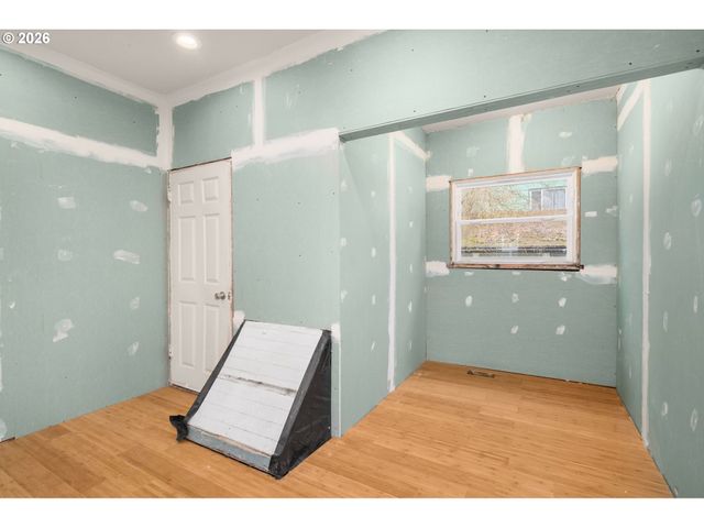 9105 N SEWARD Ave, Portland, OR 97217