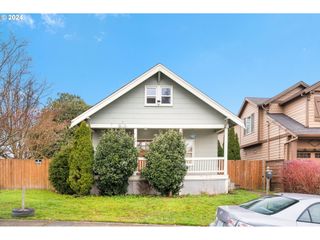 9105 N SEWARD Ave, Portland, OR 97217