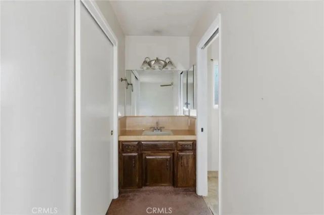 2413 Cheshire Dr, Bakersfield, CA 93309