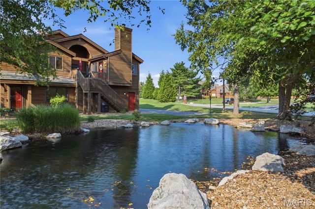 1002 Hemingway Lane H, Weldon Spring, MO 63304