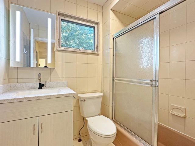 47 Eddy Street 0, Newton, MA 02465