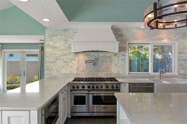 1215 COMMODORE DRIVE, New Smyrna Beach, FL 32168