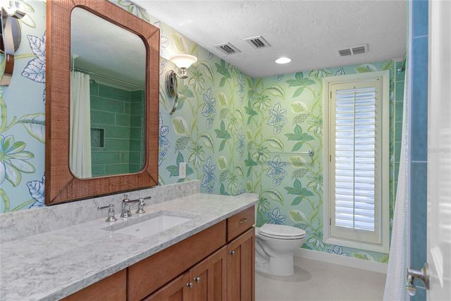 1215 COMMODORE DRIVE, New Smyrna Beach, FL 32168