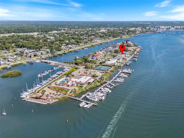 1215 COMMODORE DRIVE, New Smyrna Beach, FL 32168