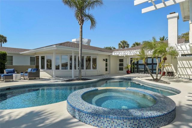 1215 COMMODORE DRIVE, New Smyrna Beach, FL 32168