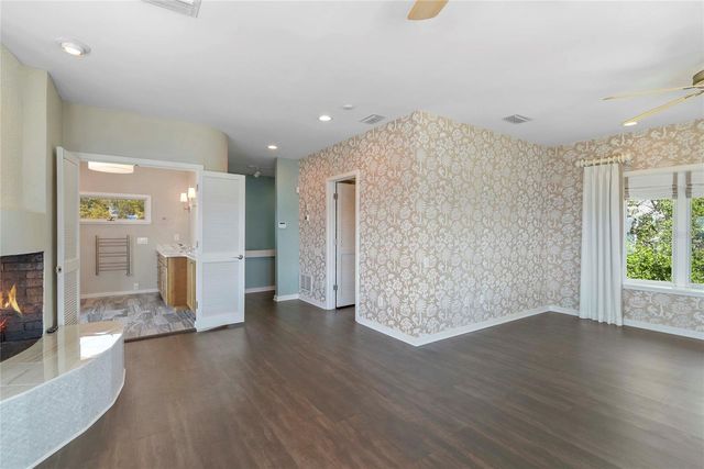 1215 COMMODORE DRIVE, New Smyrna Beach, FL 32168