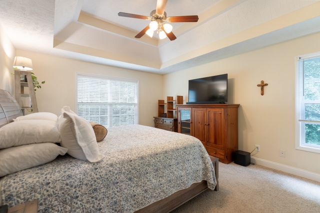 379 Misty Dr, Pleasant View, TN 37146