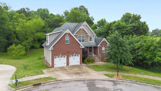 379 Misty Dr, Pleasant View, TN 37146