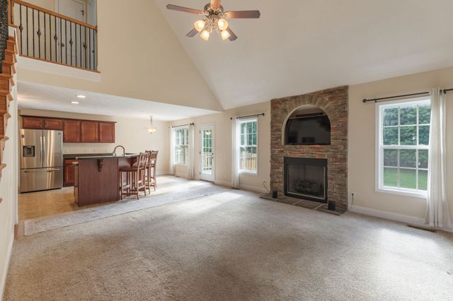 379 Misty Dr, Pleasant View, TN 37146