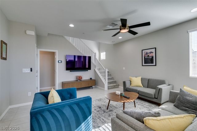 642 Solar Citrine Street, Las Vegas, NV 89138