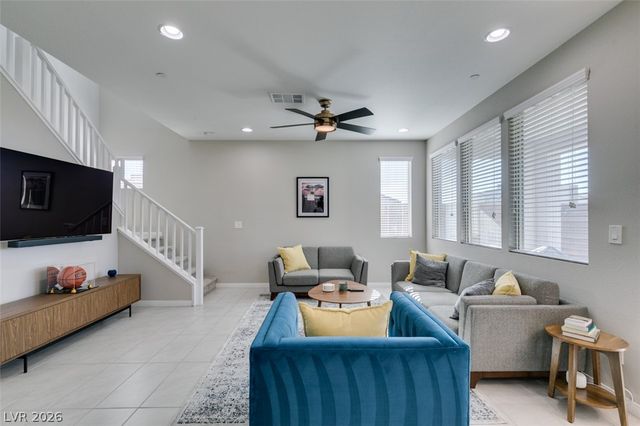 642 Solar Citrine Street, Las Vegas, NV 89138