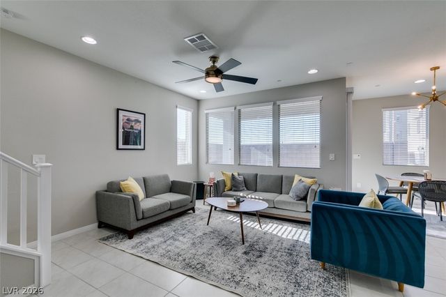 642 Solar Citrine Street, Las Vegas, NV 89138