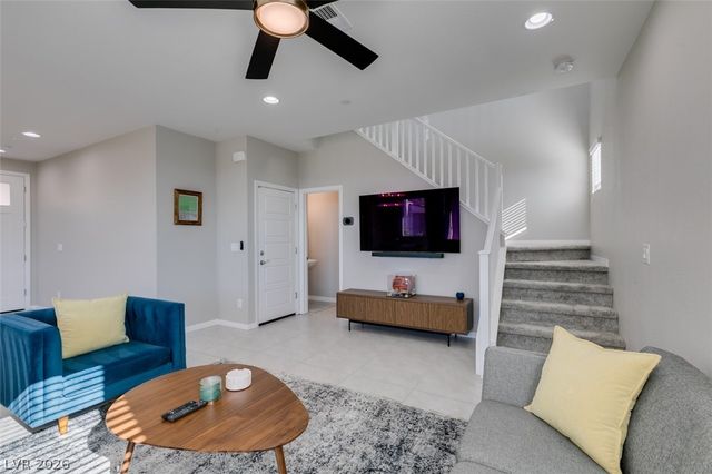 642 Solar Citrine Street, Las Vegas, NV 89138