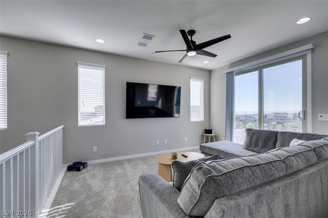 642 Solar Citrine Street, Las Vegas, NV 89138
