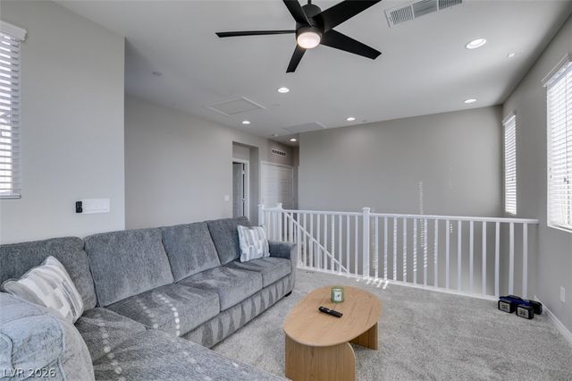 642 Solar Citrine Street, Las Vegas, NV 89138