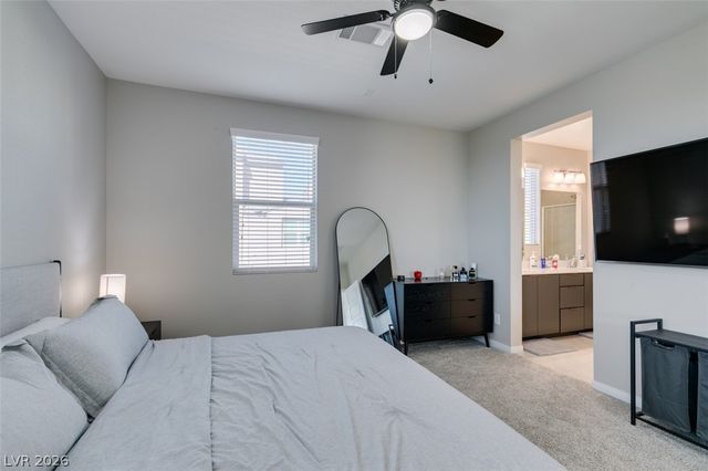 642 Solar Citrine Street, Las Vegas, NV 89138