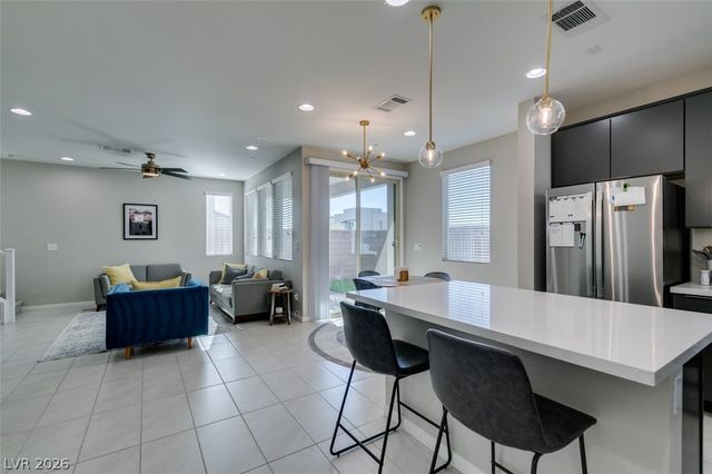 642 Solar Citrine Street, Las Vegas, NV 89138