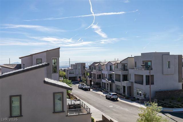 642 Solar Citrine Street, Las Vegas, NV 89138