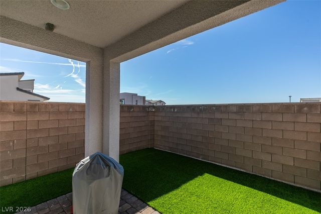 642 Solar Citrine Street, Las Vegas, NV 89138