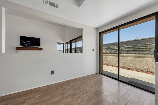 41515 Navarre Court, Palm Desert, CA 92260