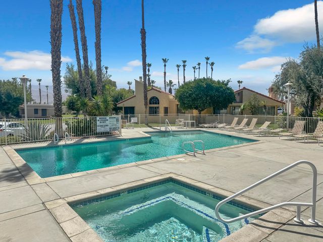 41515 Navarre Court, Palm Desert, CA 92260