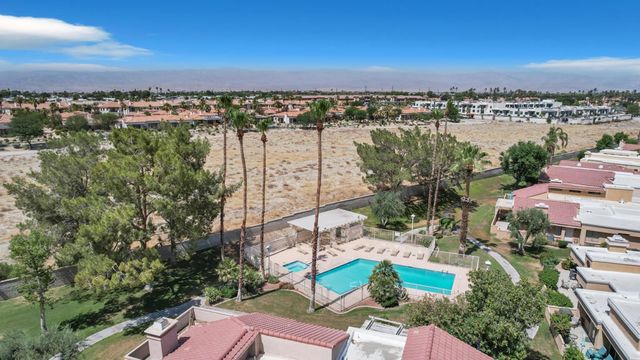 41515 Navarre Court, Palm Desert, CA 92260