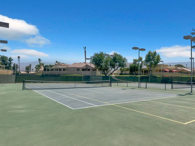 41515 Navarre Court, Palm Desert, CA 92260