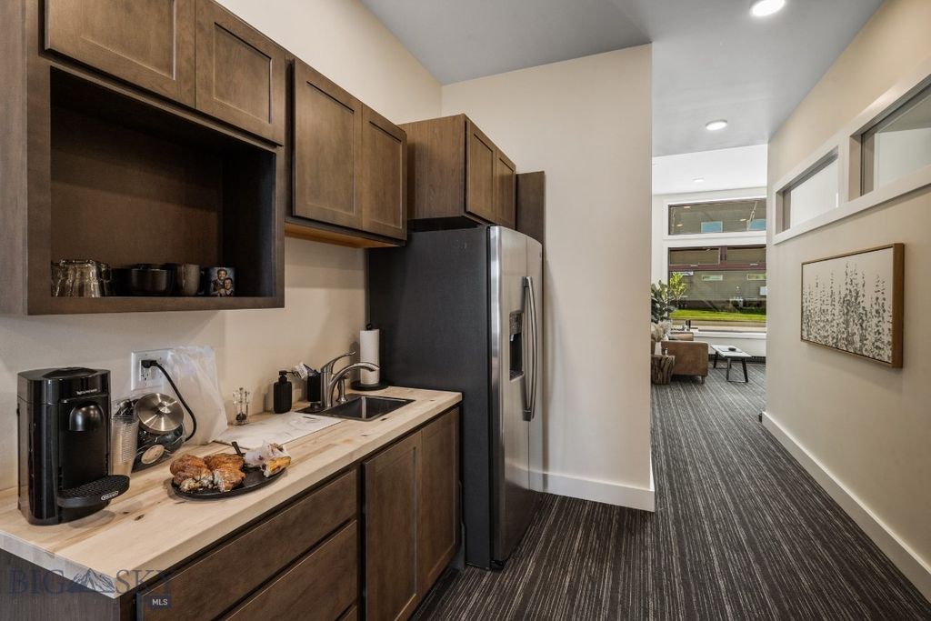 387 Gallatin Park Drive, Bozeman, MT 59715 photo 13