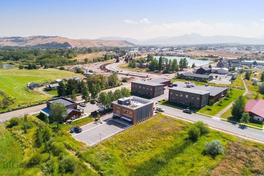 387 Gallatin Park Drive, Bozeman, MT 59715 photo 21