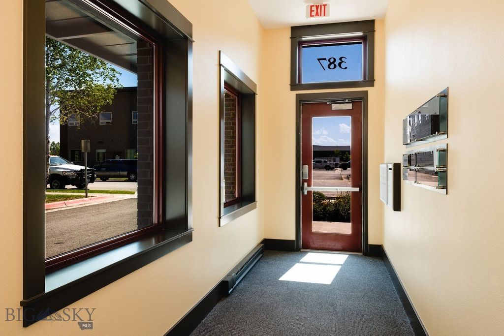 387 Gallatin Park Drive, Bozeman, MT 59715 photo 4